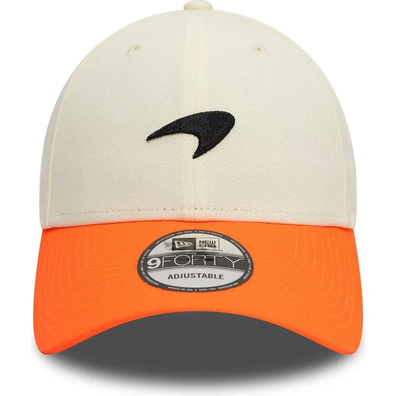 hvid-og-orange-justerbar-kurvet-kasket-9forty-contrast-visor-fra-mclaren-racing-formula-1-fra-new-era
