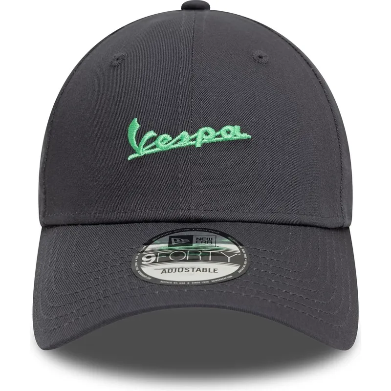 gra-justerbar-curved-cap-med-gront-logo-9forty-side-print-fra-vespa-piaggio-fra-new-era