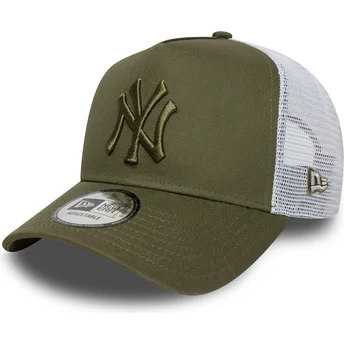 Grøn og hvid lastbilchaufførkasket med grøn A Frame League Essential-logo fra New York Yankees MLB af New Era