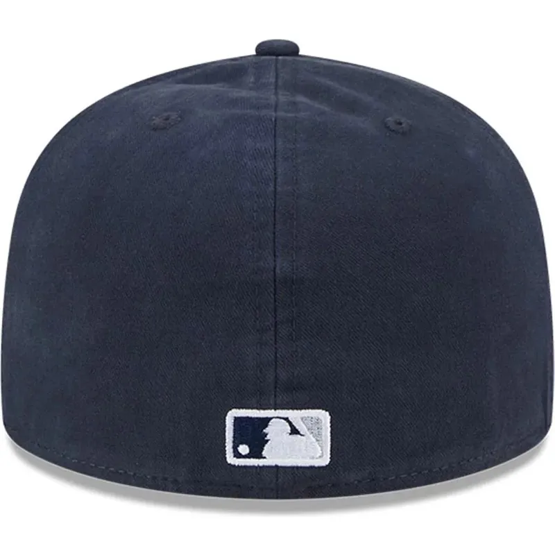flad-marinebla-tilpasset-59fifty-a-frame-championship-side-flag-kasket-fra-new-york-yankees-mlb-af-new-era