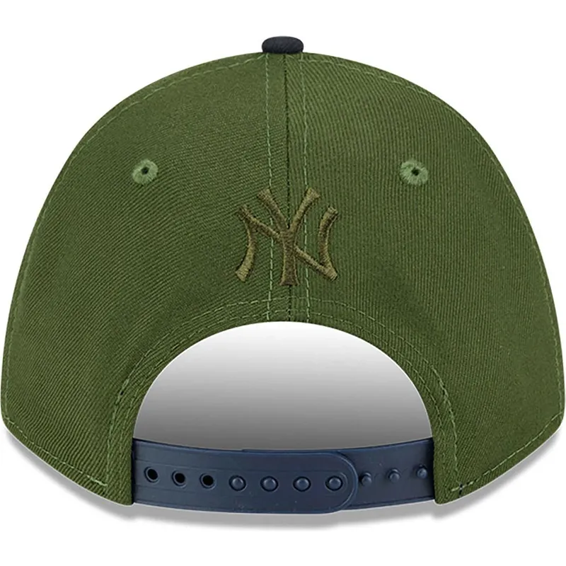 gron-og-marinebla-buet-kasket-snapback-9forty-m-crown-city-feature-fra-new-york-yankees-mlb-fra-new-era