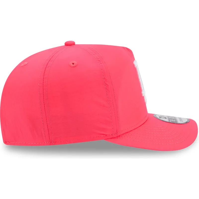 lyserod-justerbar-buet-kasket-golfer-everyday-nylon-fra-los-angeles-dodgers-mlb-fra-new-era