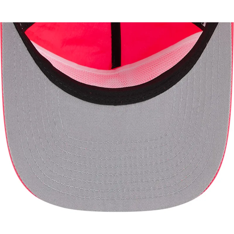 lyserod-justerbar-buet-kasket-golfer-everyday-nylon-fra-los-angeles-dodgers-mlb-fra-new-era