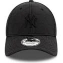 new-era-new-york-yankees-mlb-9forty-quilted-sort-justerbar-kasket-med-sort-logo