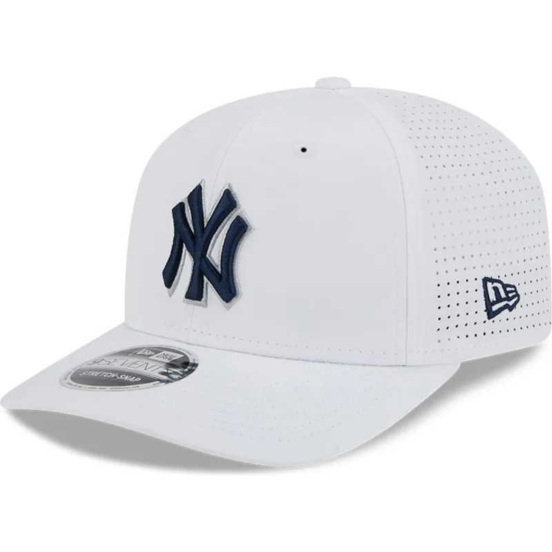 new-york-yankees-mlb-new-era-hvid-trucker-cap-9seventy-perf-spring-training-fan-pack-2025