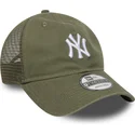 gron-trucker-kasket-9twenty-colour-pack-fra-new-york-yankees-mlb-fra-new-era