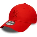 new-era-new-york-yankees-mlb-9forty-colour-pack-rod-justerbar-buet-kasket-med-rodt-logo