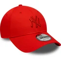 new-era-new-york-yankees-mlb-9forty-colour-pack-rod-justerbar-buet-kasket-med-rodt-logo