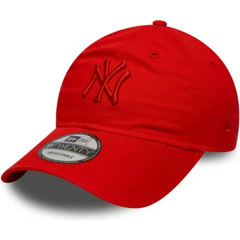 Justerbar rød krummet kasket med rødt logo 9TWENTY Colour Pack fra New York Yankees MLB af New Era