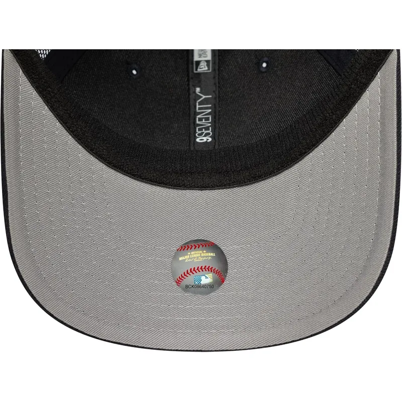 new-era-new-york-yankees-mlb-9seventy-stretch-snap-marinebla-trucker-kasket