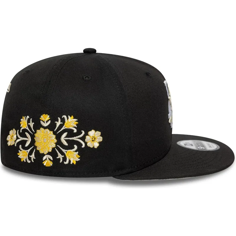 sort-flad-snapback-9fifty-kasket-med-blomstermotiv-fra-los-angeles-dodgers-mlb-fra-new-era