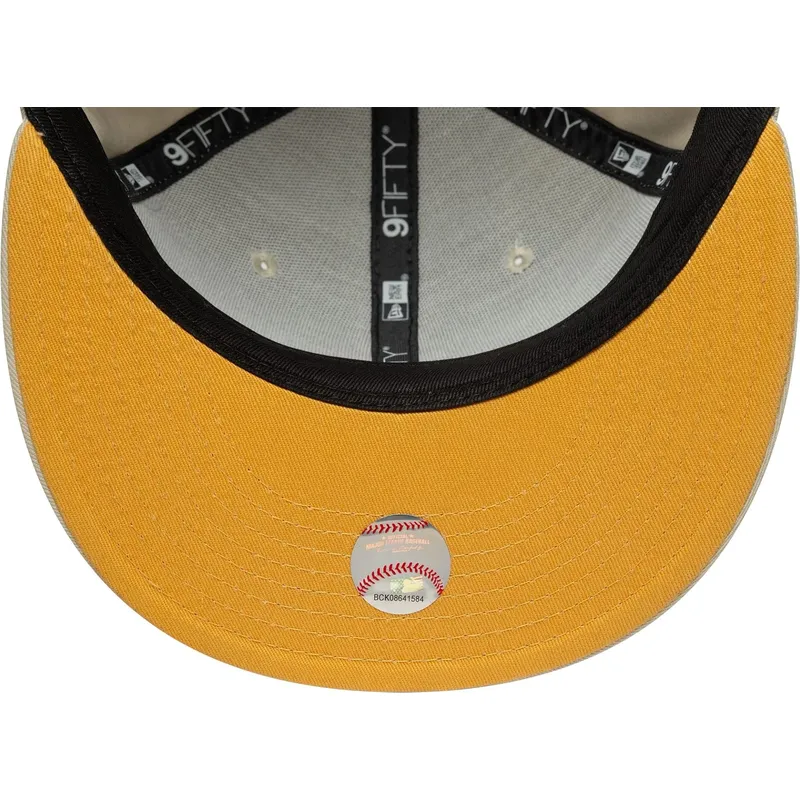beige-flad-kasket-snapback-9fifty-floral-fra-new-york-yankees-mlb-fra-new-era