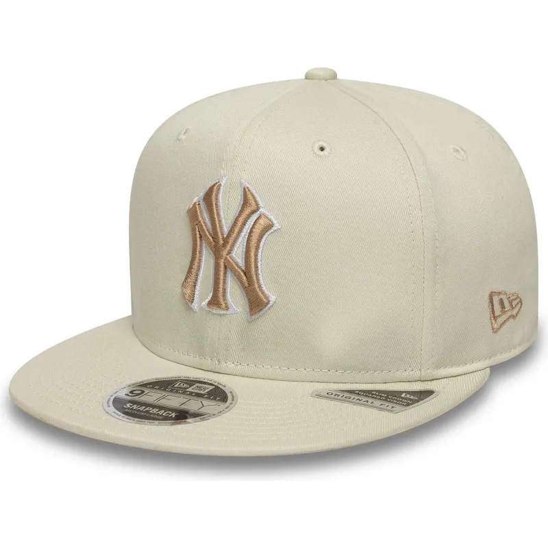 beige-flad-kasket-snapback-med-beige-logo-9fifty-original-fit-world-series-fra-new-york-yankees-mlb-fra-new-era