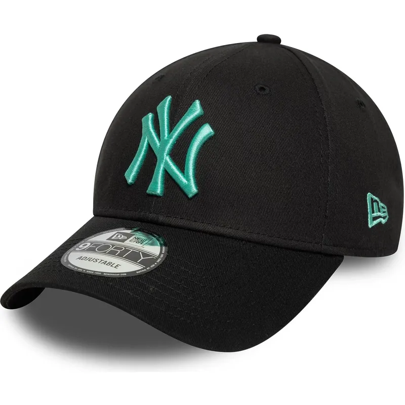 justerbar-sort-buet-kasket-med-blat-logo-9forty-league-essential-new-york-yankees-mlb-fra-new-era
