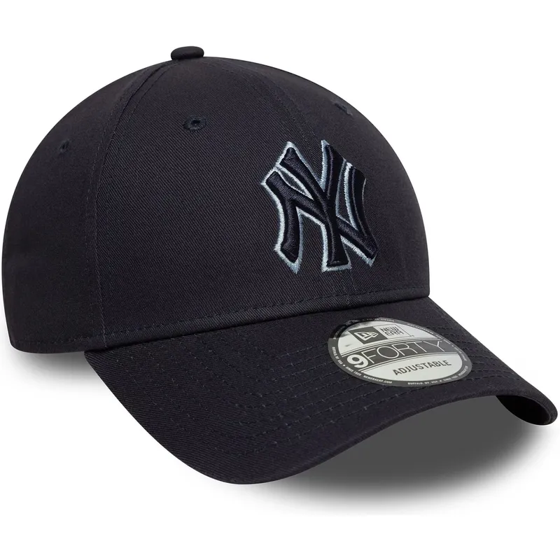 justerbar-marinebla-kurvet-kasket-med-marineblat-logo-9forty-team-outline-fra-new-york-yankees-mlb-fra-new-era