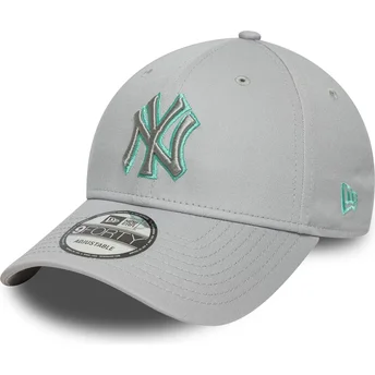 Grå justerbar buet kasket med gråt logo 9FORTY Team Outline fra New York Yankees MLB fra New Era