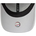 gra-justerbar-buet-kasket-med-grat-logo-9forty-team-outline-fra-new-york-yankees-mlb-fra-new-era