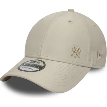 Beige justerbar 9FORTY Tonal Flawless bøllehat fra New York Yankees MLB fra New Era