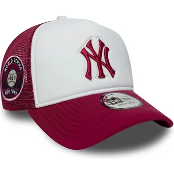 Hvid og rød trucker cap med rødt E Frame World Series-logo fra New York Yankees MLB af New Era