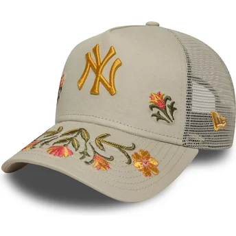 Beige A Frame Floral Icon trucker cap fra New York Yankees MLB fra New Era