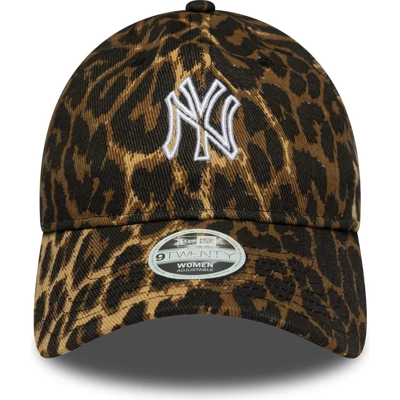 buet-kasket-med-leopardmonster-justerbar-til-kvinder-9twenty-outline-fra-new-york-yankees-mlb-fra-new-era