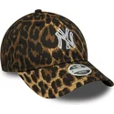justerbar-leopardbuet-kasket-til-kvinder-9twenty-outline-new-york-yankees-mlb-fra-new-era