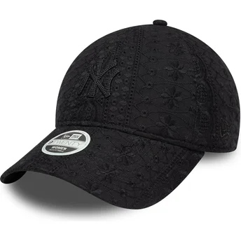 Sort justerbar curved kasket til kvinder med sort logo 9TWENTY Broderie fra New York Yankees MLB fra New Era