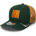 gron-og-brun-9seventy-stretch-snap-debossed-logo-oakland-athletics-mlb-trucker-kasket-fra-new-era
