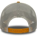 beige-trucker-kasket-a-frame-graphic-patch-fra-new-era