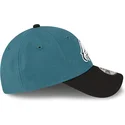 gron-og-sort-justerbar-buet-kasket-til-born-9forty-the-league-fra-philadelphia-eagles-nfl-fra-new-era