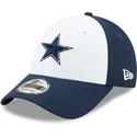 justerbar-hvid-og-marinebla-buet-kasket-til-dreng-9forty-the-league-dallas-cowboys-nfl-fra-new-era