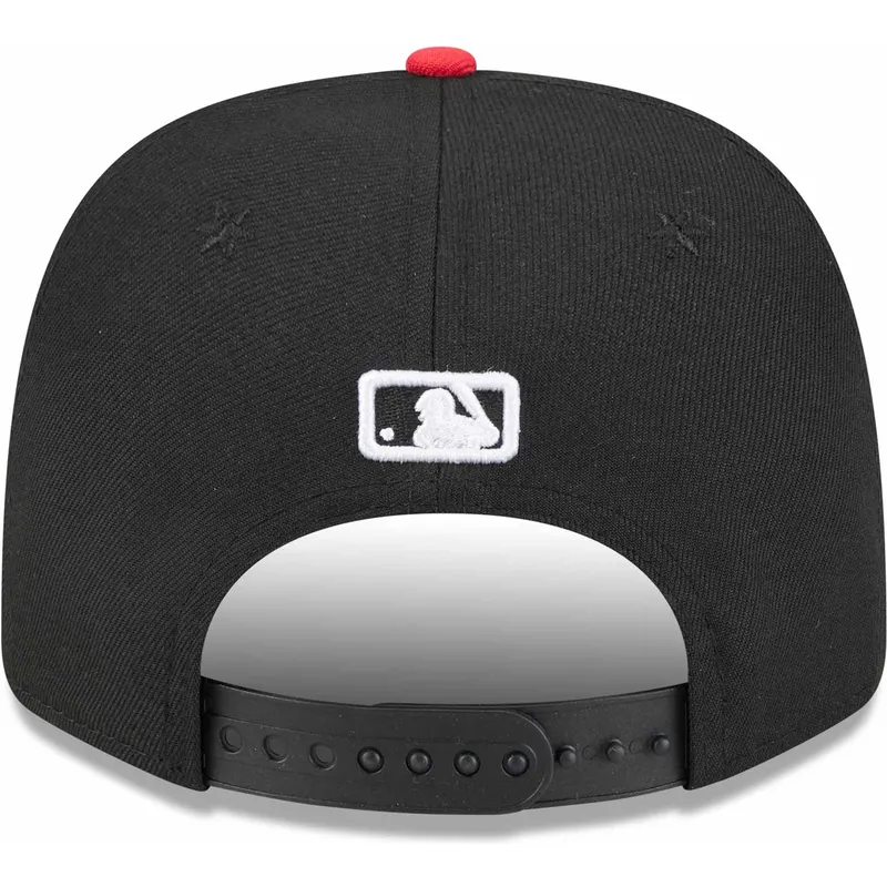 rod-og-sort-buet-kasket-snapback-9seventy-stretch-snap-city-connect-fra-chicago-white-sox-mlb-fra-new-era