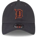 gra-justerbar-9twenty-core-classic-kasket-med-buet-skygge-fra-detroit-tigers-mlb-fra-new-era