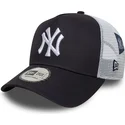 marinebla-og-hvid-a-frame-multi-patch-new-york-yankees-mlb-trucker-cap-fra-new-era