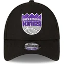 sort-justerbar-curved-kasket-9forty-the-league-fra-sacramento-kings-nba-fra-new-era