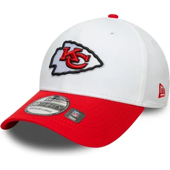 Hvid og rød buet 39THIRTY justerbar kasket med Kansas City Chiefs NFL Team Logo fra New Era