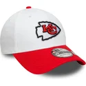 hvid-og-rod-buet-39thirty-justerbar-kasket-med-kansas-city-chiefs-nfl-team-logo-fra-new-era