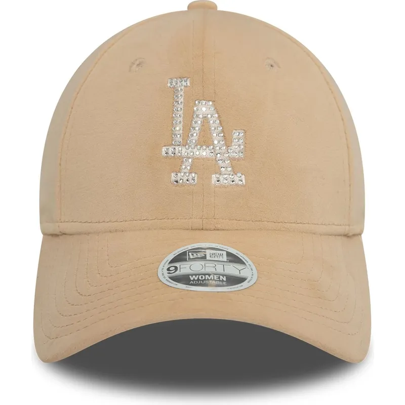 beige-justerbar-kvindehat-med-buet-skygge-9forty-velour-diamante-los-angeles-dodgers-mlb-fra-new-era
