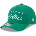 gron-curved-snapback-kasket-9forty-m-crown-draft-2025-fra-boston-celtics-nba-fra-new-era