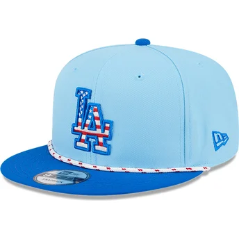 Blå flad snapback kasket 9FIFTY 4th July fra Los Angeles Dodgers MLB fra New Era
