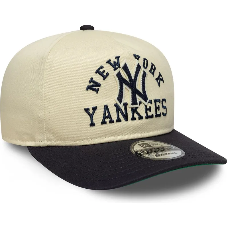 buet-kasket-beige-og-marinebla-snapback-19twenty-heritage-fra-new-york-yankees-mlb-fra-new-era