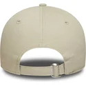 beige-justerbar-buet-kasket-med-beige-logo-9forty-icon-dragon-los-angeles-dodgers-mlb-fra-new-era
