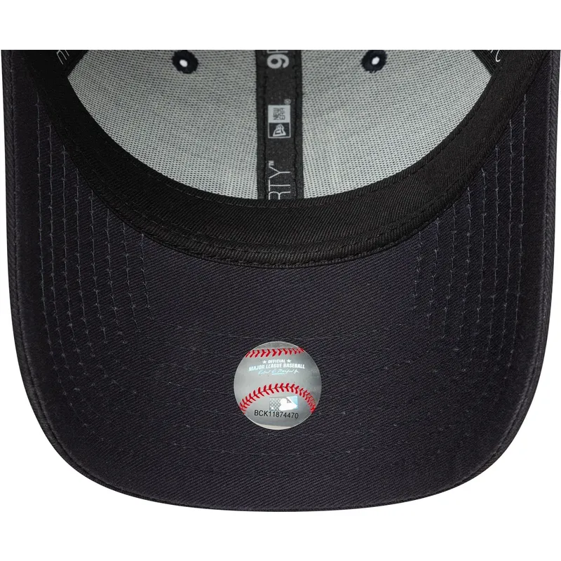 justerbar-marinebla-kurvet-kasket-med-blat-logo-9forty-team-outline-fra-los-angeles-dodgers-mlb-fra-new-era