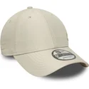 buet-beige-justerbar-kasket-med-beige-logo-9forty-tonal-flawless-fra-new-york-yankees-mlb-fra-new-era