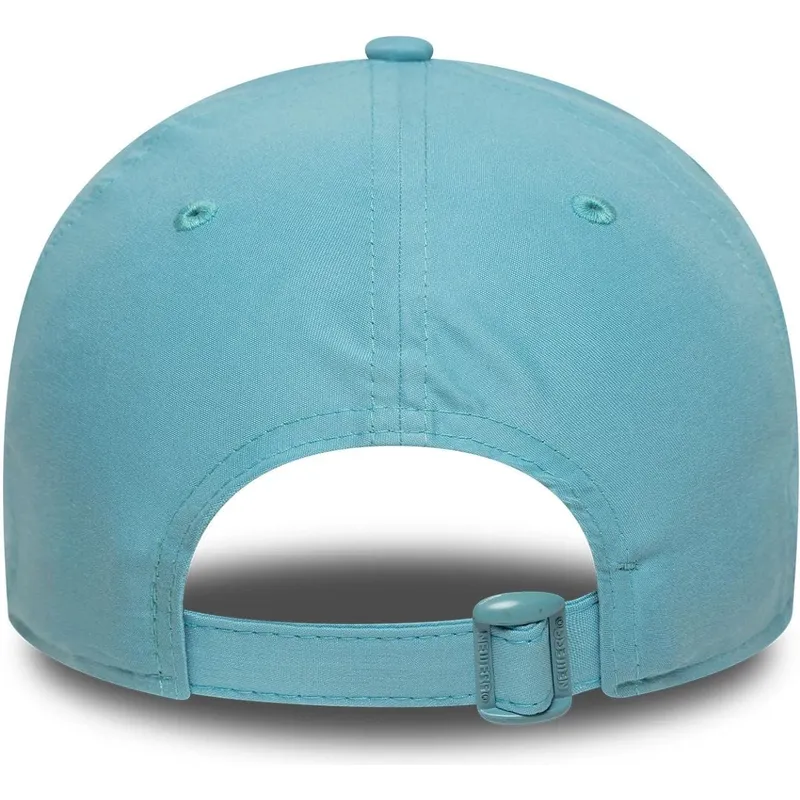 lysebla-justerbar-kurvet-kasket-med-blat-logo-9forty-tonal-flawless-fra-new-york-yankees-mlb-fra-new-era