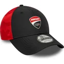 sort-og-rod-justerbar-kurvet-kasket-9forty-logo-fra-ducati-motor-motogp-fra-new-era