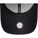 justerbar-marinebla-kurvet-kasket-9forty-borg-fra-new-york-yankees-mlb-fra-new-era