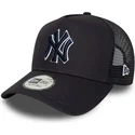 new-era-new-york-yankees-mlb-a-frame-outline-marinebla-trucker-kasket-med-marineblat-logo