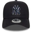 trucker-kasket-marinebla-med-marineblat-logo-a-frame-outline-fra-new-york-yankees-mlb-fra-new-era