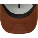 brun-trucker-kasket-a-frame-suede-oval-patch-fra-new-era